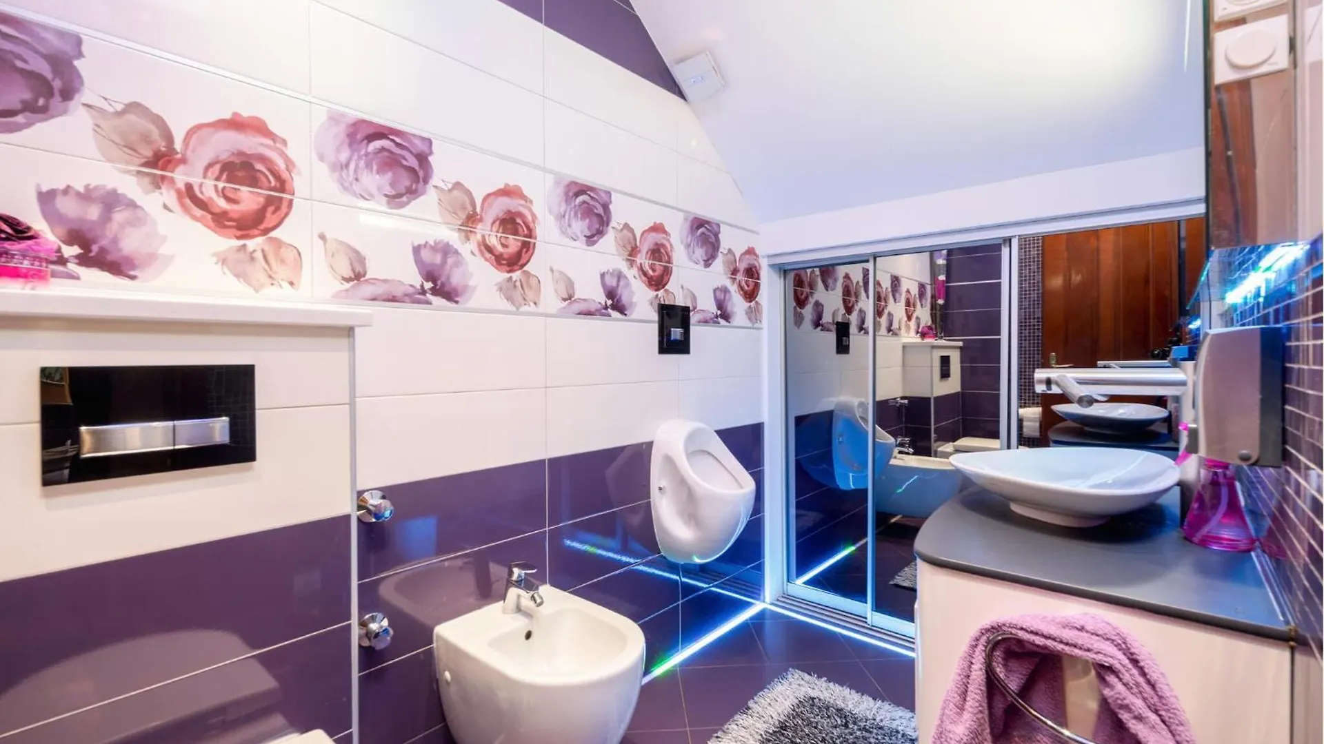 Pet Friendly Home In Marinici With Kitchen Prázdninový dům